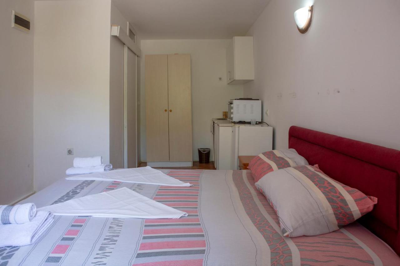 Family Apartments Vukcevic Čanj Eksteriør bilde