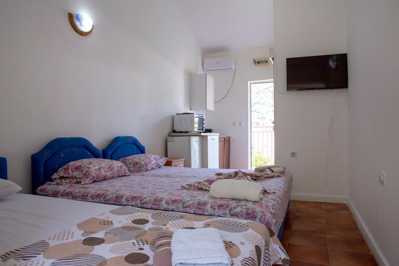 Family Apartments Vukcevic Čanj Eksteriør bilde
