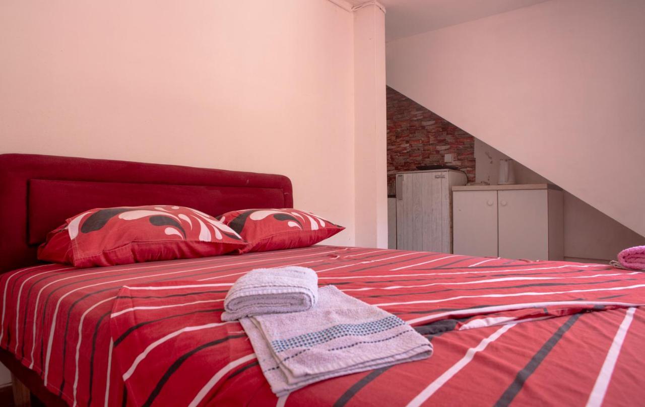 Family Apartments Vukcevic Čanj Eksteriør bilde