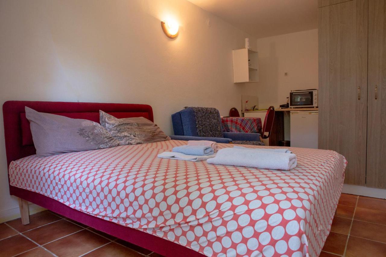 Family Apartments Vukcevic Čanj Eksteriør bilde